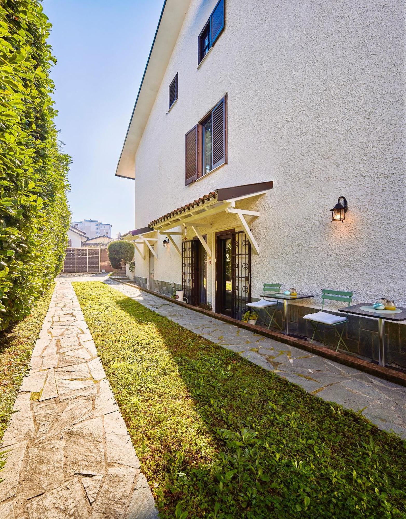 The Peaceful House Close To Milano Trezzano sul Naviglio Exterior photo