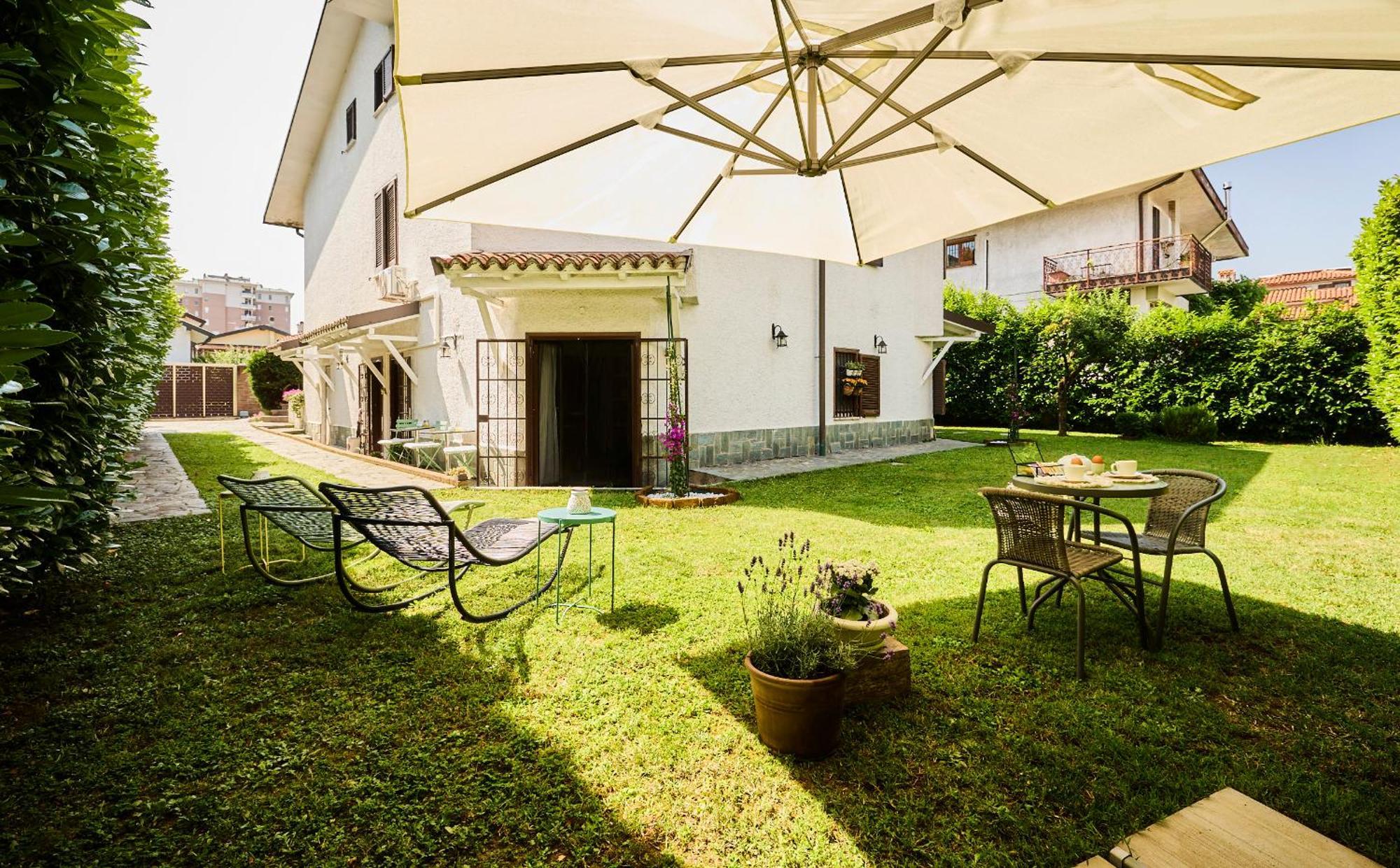 The Peaceful House Close To Milano Trezzano sul Naviglio Exterior photo