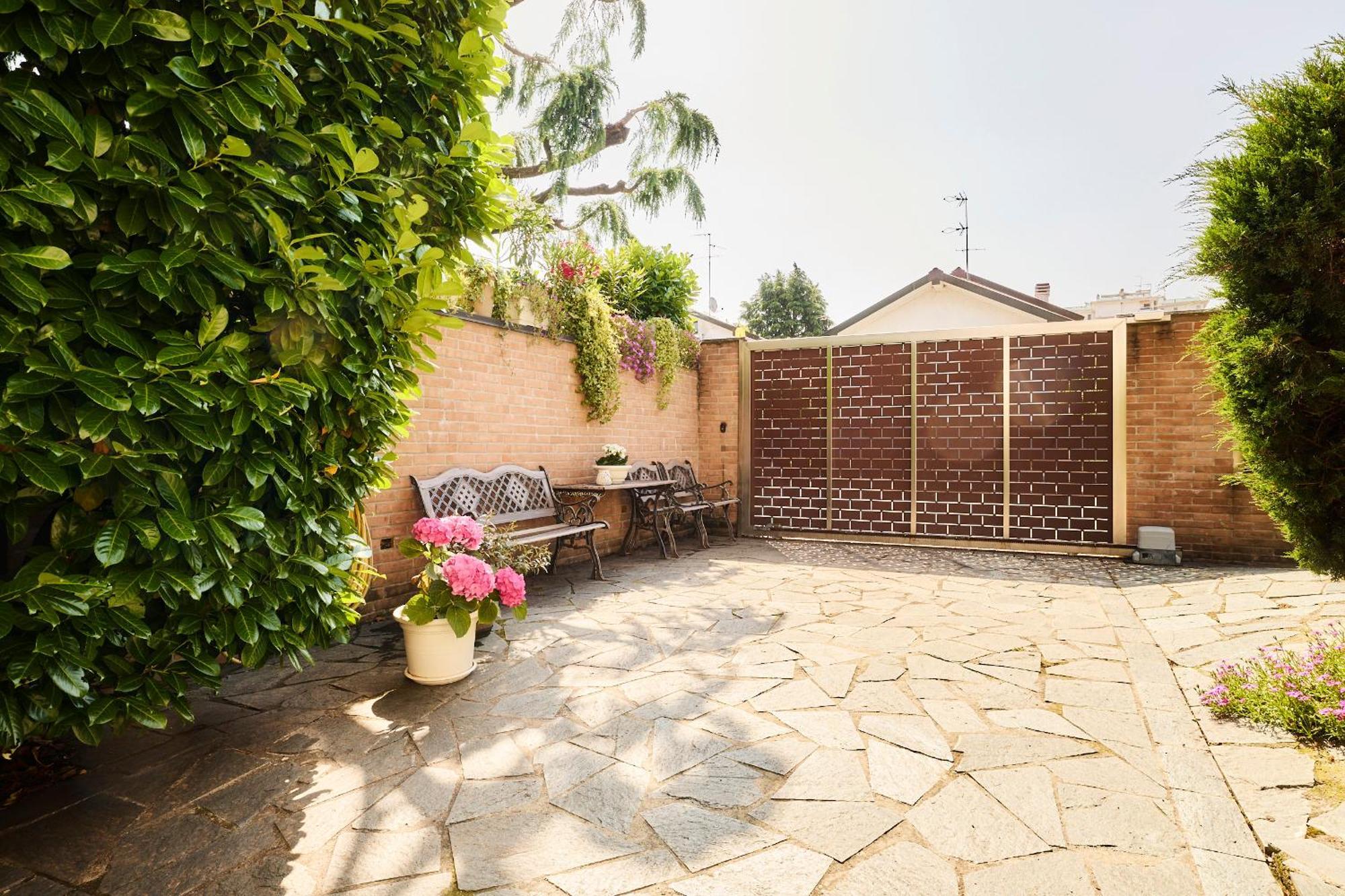 The Peaceful House Close To Milano Trezzano sul Naviglio Exterior photo