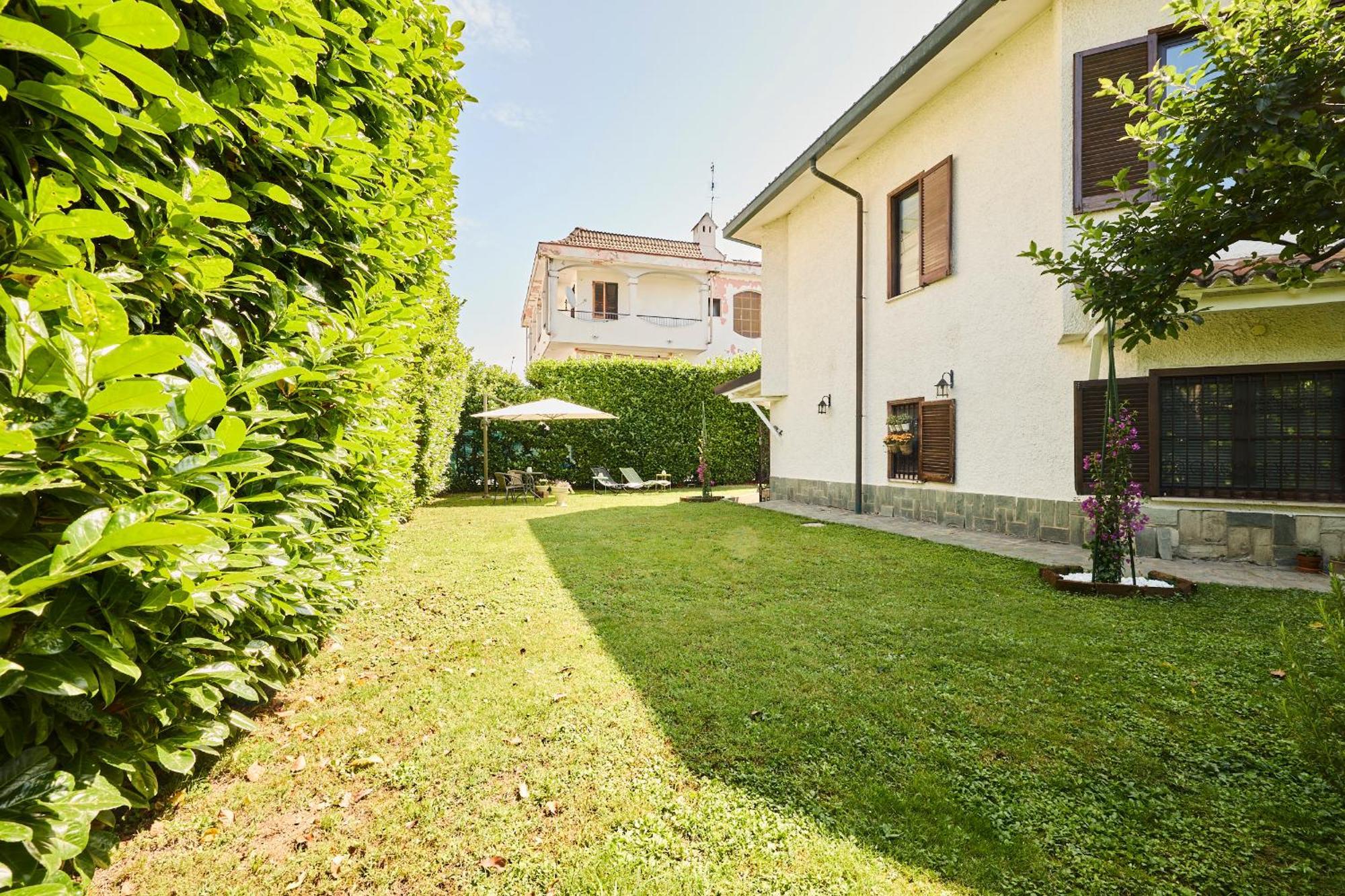 The Peaceful House Close To Milano Trezzano sul Naviglio Exterior photo